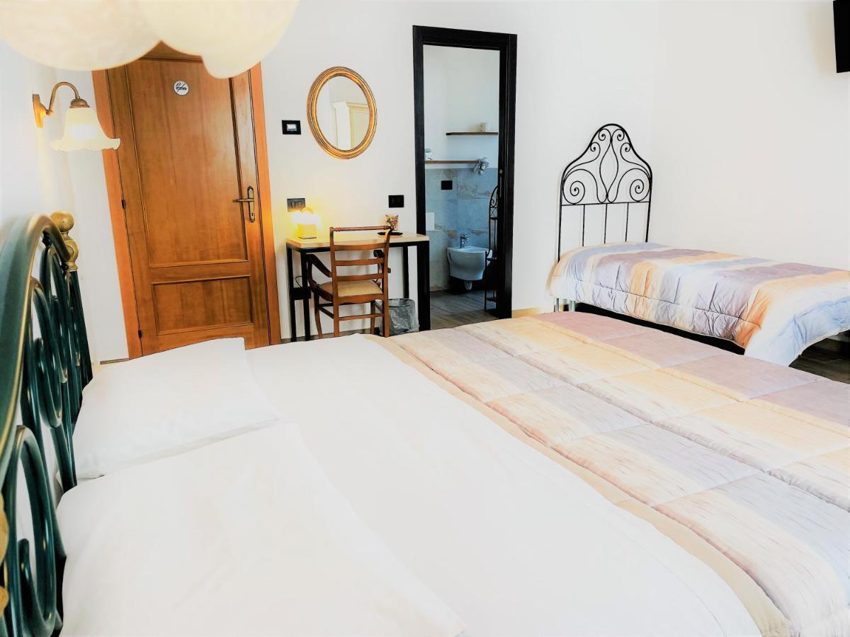B&B Villa Incrocca Cerreto dʼEsi エクステリア 写真